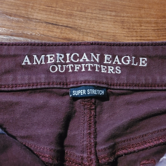AMERICAN EAGLE SHORTS SZ 0 HI-RISE SHORTIE SUPER STRETCH BURGUNDY AEO Denim - Picture 4 of 7